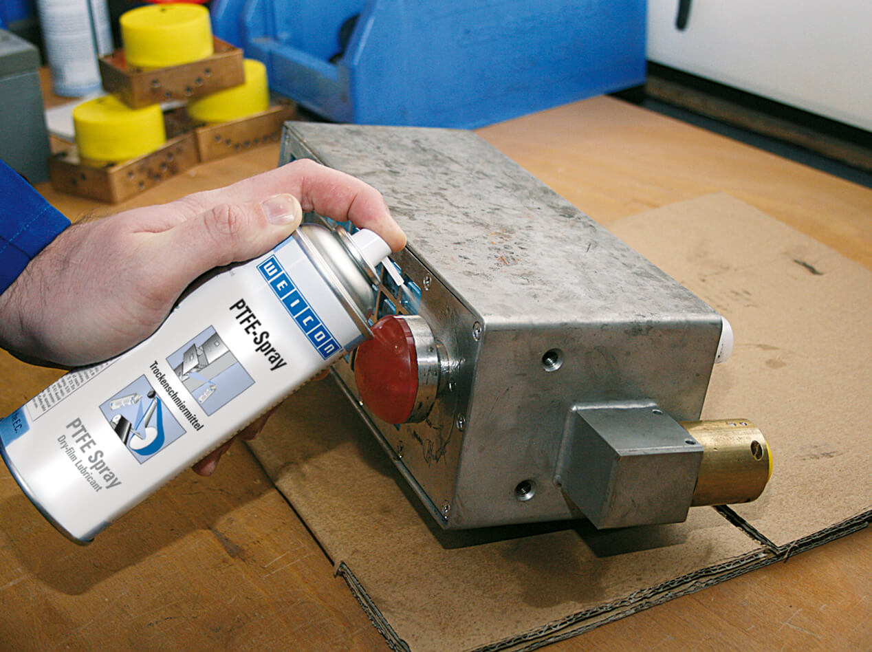 PTFE spray do konserwacji elementów maszyn